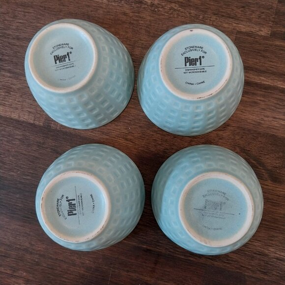 Vintage Teapot & 4 Cups Set Light Blue Rattan Handle By Pier 1 Imports Textured - Picture 11 of 11